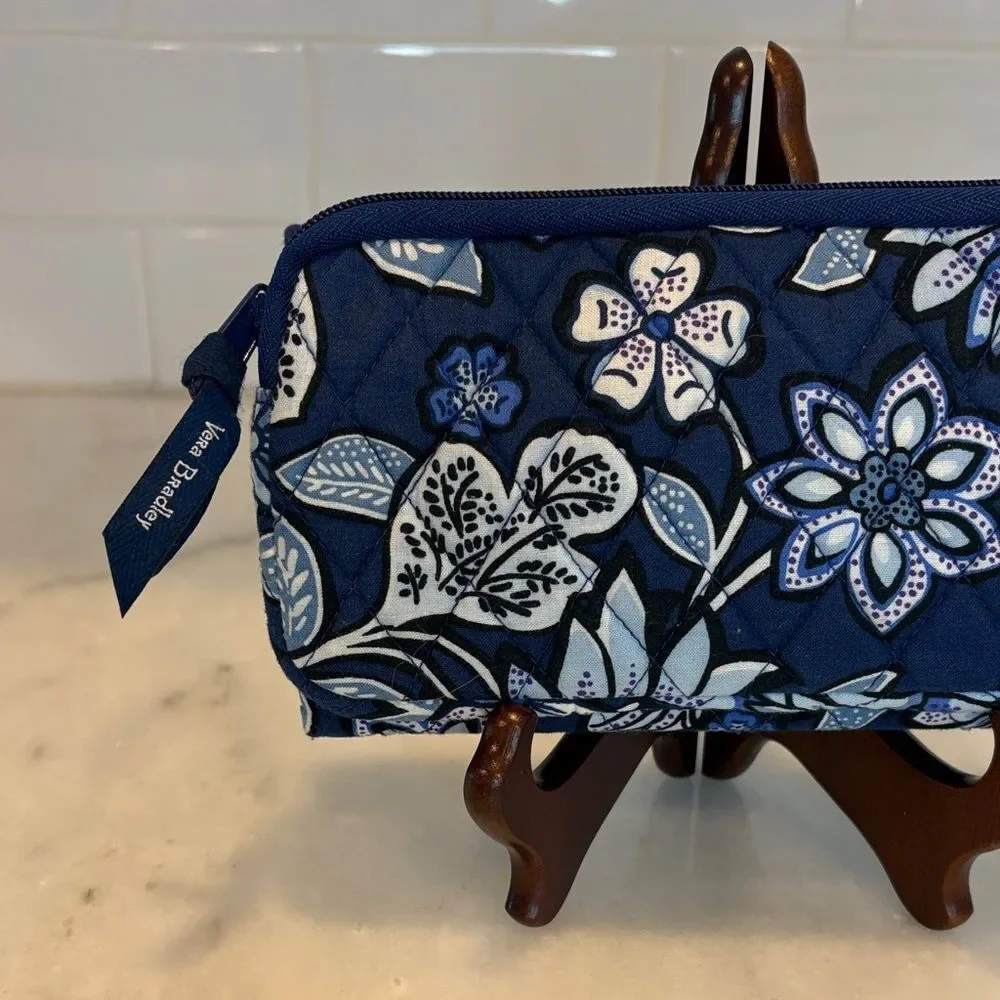 Vera Bradley Wallet Wristlet Crossbody Tropics Tapestry RFID Protection -Retired